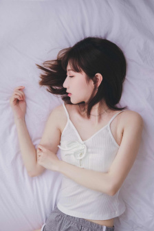 依人青青青